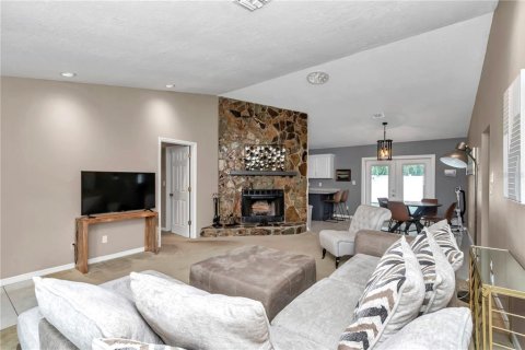 House in Ocala, Florida 4 bedrooms, 167.22 sq.m. № 1914842 - photo 9