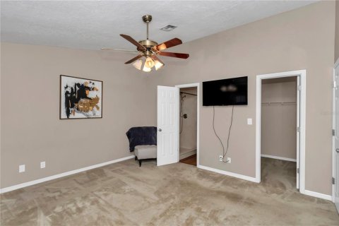 House in Ocala, Florida 4 bedrooms, 167.22 sq.m. № 1914842 - photo 25
