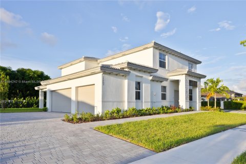 Casa en venta en Miami, Florida, 5 dormitorios № 1946081 - foto 1
