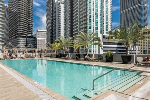 Condo in Miami, Florida, 2 bedrooms  № 2432539 - photo 24