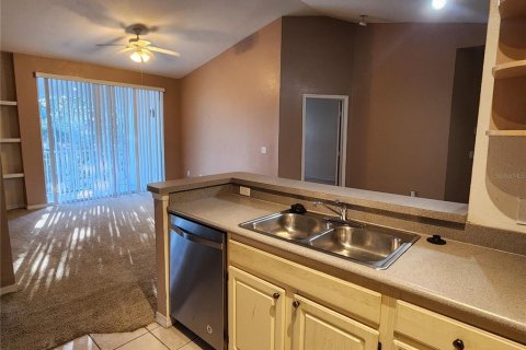 Condominio en alquiler en Orlando, Florida, 2 dormitorios, 93.74 m2 № 1919531 - foto 6