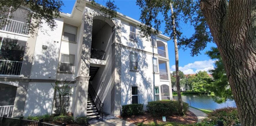 Condominio en Orlando, Florida, 2 dormitorios № 1919531