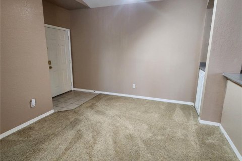 Condominio en alquiler en Orlando, Florida, 2 dormitorios, 93.74 m2 № 1919531 - foto 19