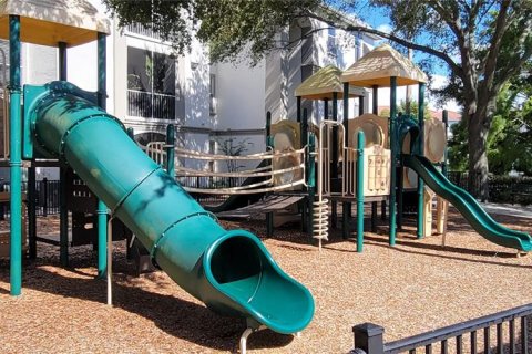 Condominio en alquiler en Orlando, Florida, 2 dormitorios, 93.74 m2 № 1919531 - foto 25