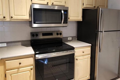 Condominio en alquiler en Orlando, Florida, 2 dormitorios, 93.74 m2 № 1919531 - foto 4