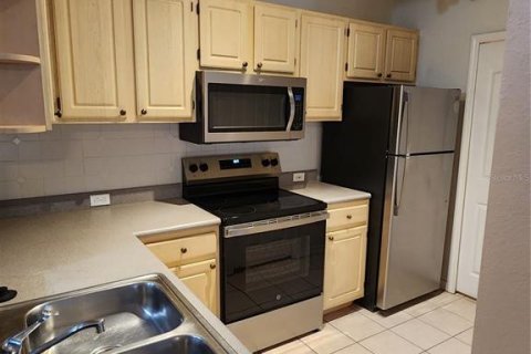 Condominio en alquiler en Orlando, Florida, 2 dormitorios, 93.74 m2 № 1919531 - foto 5