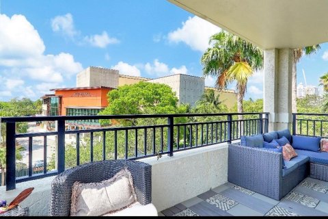 Купить кондоминиум в Форт-Лодердейл, Флорида 2 спальни, 120.59м2, № 2039977 - фото 28