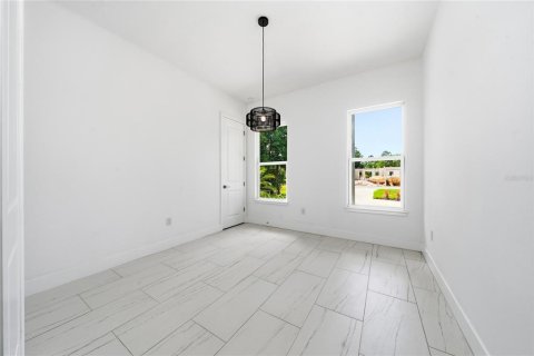 House in Orlando, Florida 5 bedrooms, 245.26 sq.m. № 2124253 - photo 29