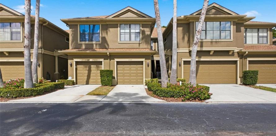 Touwnhouse à Saint Petersburg, Floride 2 chambres, 140 m2 № 2406396