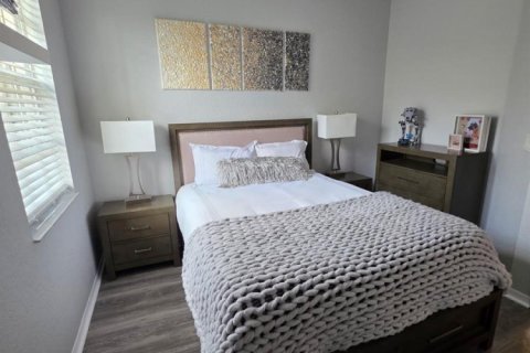 Condo in Stuart, Florida, 3 bedrooms  № 2182856 - photo 18