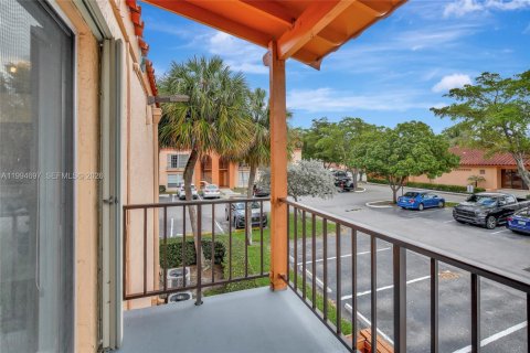 Copropriété à louer à Miami Lakes, Floride: 1 chambre, 50.54 m2 № 2056333 - photo 19