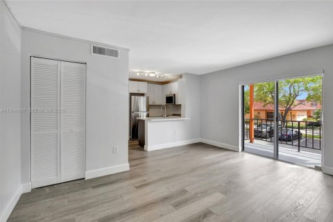 Copropriété à louer à Miami Lakes, Floride: 1 chambre, 50.54 m2 № 2056333 - photo 5