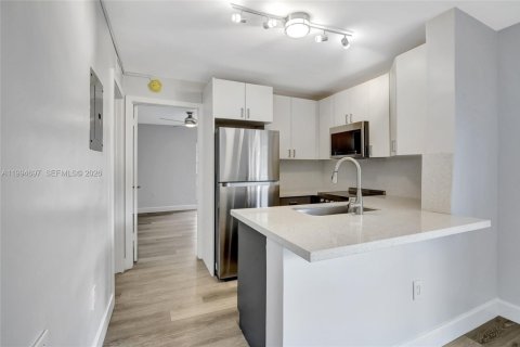 Copropriété à louer à Miami Lakes, Floride: 1 chambre, 50.54 m2 № 2056333 - photo 9