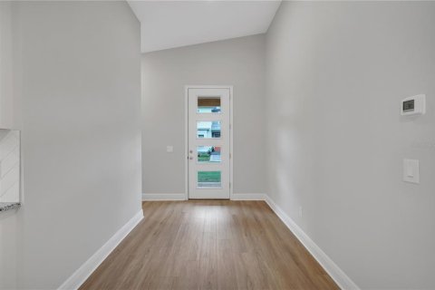 Villa ou maison à louer à Orlando, Floride: 3 chambres, 182.27 m2 № 2115283 - photo 4