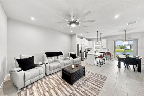 Touwnhouse à vendre à Lakewood Ranch, Floride: 3 chambres, 149.94 m2 № 2299544 - photo 6