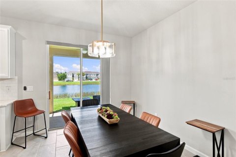 Touwnhouse à vendre à Lakewood Ranch, Floride: 3 chambres, 149.94 m2 № 2299544 - photo 14