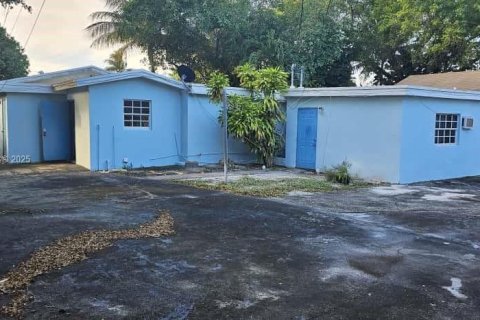 Appartement à louer à Oakland Park, Floride: 1 chambre, 372.35 m2 № 1968696 - photo 3