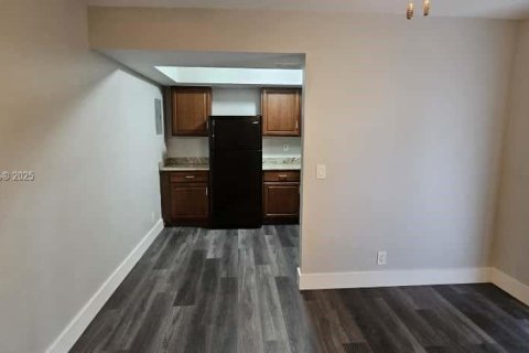 Appartement à louer à Oakland Park, Floride: 1 chambre, 372.35 m2 № 1968696 - photo 22