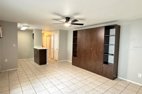 Copropriété à vendre à Longwood, Floride: 1 chambre, 44.22 m2 № 2387640 - photo 7
