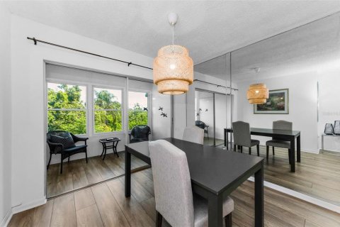Condo in Dunedin, Florida, 2 bedrooms  № 1775102 - photo 4