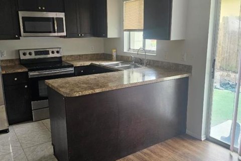 Casa en venta en Orlando, Florida, 2 dormitorios, 88.16 m2 № 1903691 - foto 21