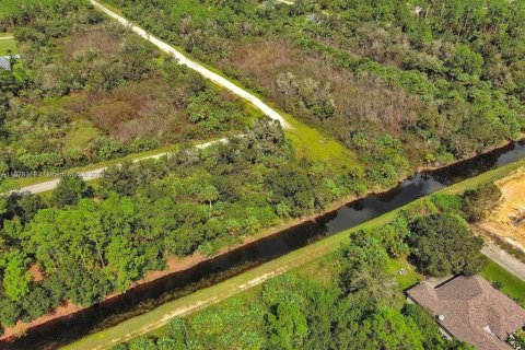 Terreno en venta en Lehigh Acres, Florida № 2164298 - foto 15