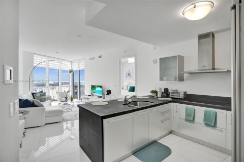 Condo in Sunny Isles Beach, Florida, 1 bedroom  № 1890677 - photo 26