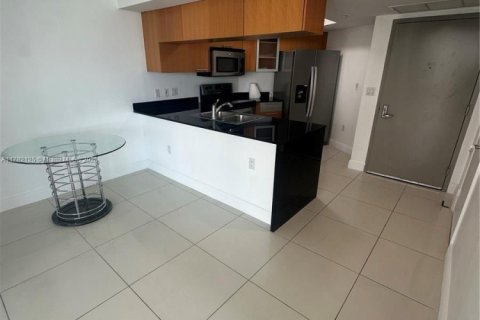 Copropriété à louer à Miami, Floride: 2 chambres, 97.36 m2 № 1633943 - photo 11