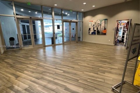 Copropriété à louer à Miami, Floride: 2 chambres, 97.36 m2 № 1633943 - photo 15