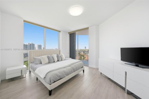 Condo in Aventura, Florida, 3 bedrooms № 2052019 - photo 18