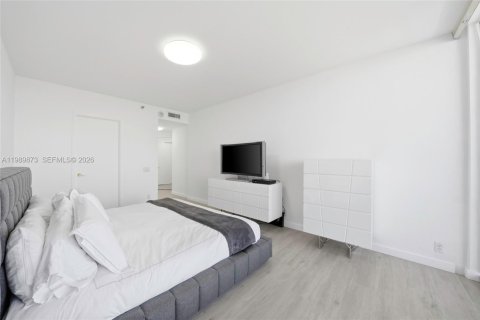 Condo in Aventura, Florida, 3 bedrooms № 2052019 - photo 26