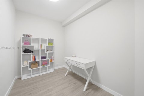 Condo in Aventura, Florida, 3 bedrooms № 2052019 - photo 27