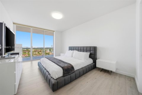 Condo in Aventura, Florida, 3 bedrooms № 2052019 - photo 25