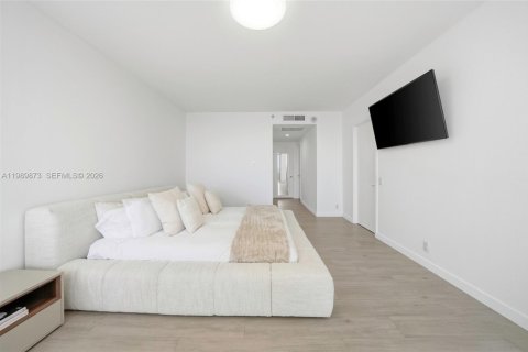 Condo in Aventura, Florida, 3 bedrooms № 2052019 - photo 19