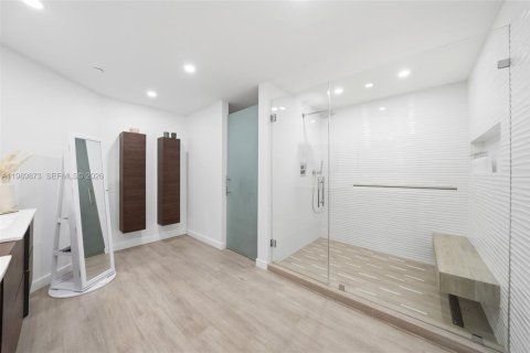 Condo in Aventura, Florida, 3 bedrooms № 2052019 - photo 30