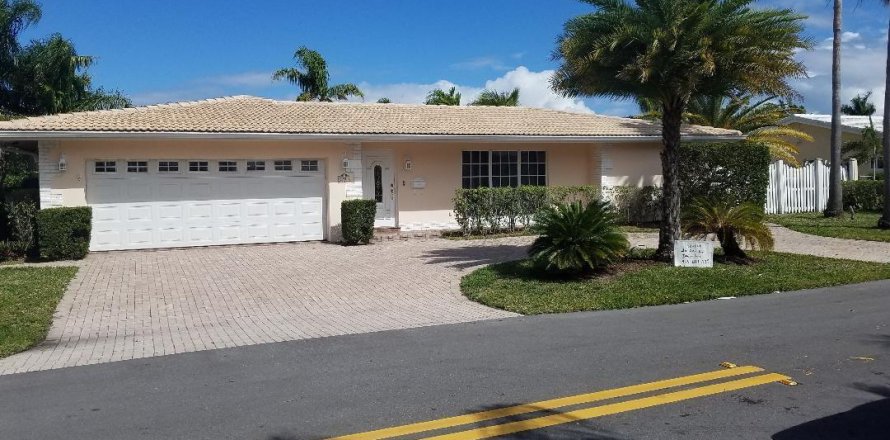 Villa ou maison à Fort Lauderdale, Floride 3 chambres, 145.86 m2 № 2280835