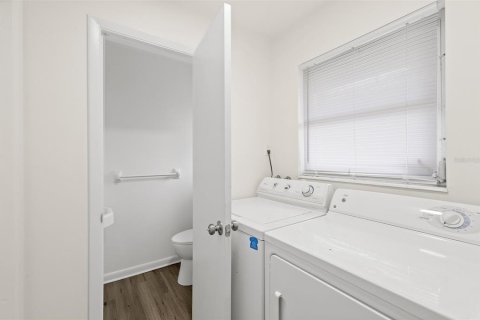 Casa en venta en Titusville, Florida, 3 dormitorios, 156.08 m2 № 2210644 - foto 23