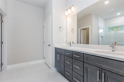 Casa en venta en Port Charlotte, Florida, 4 dormitorios, 182.18 m2 № 1824050 - foto 13