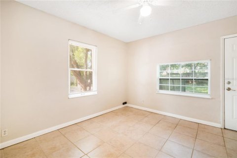 Casa en alquiler en Tampa, Florida, 2 dormitorios, 80.36 m2 № 1910454 - foto 14