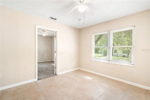 Casa en alquiler en Tampa, Florida, 2 dormitorios, 80.36 m2 № 1910454 - foto 6