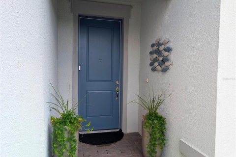 House in North Port, Florida 2 bedrooms, 174.84 sq.m. № 1789597 - photo 2