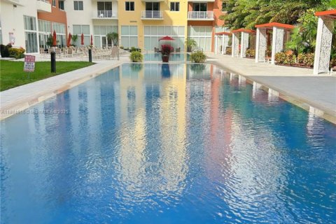 Condo in Aventura, Florida, 1 bedroom  № 1930078 - photo 18
