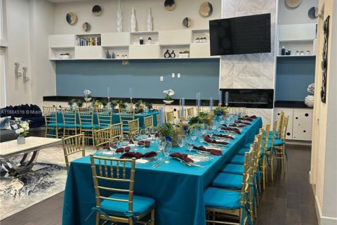 Condo in Aventura, Florida, 1 bedroom  № 1930078 - photo 26