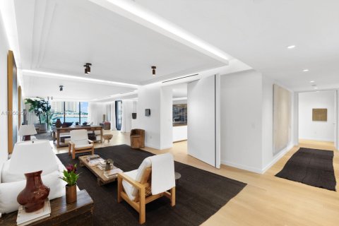 Copropriété à vendre à Miami Beach, Floride: 3 chambres, 336.31 m2 № 2008531 - photo 3