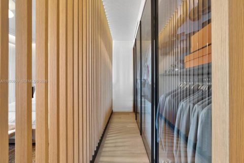 Copropriété à vendre à Miami Beach, Floride: 3 chambres, 336.31 m2 № 2008531 - photo 18