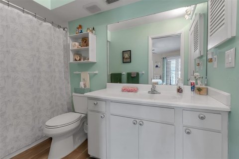 Condo in Bradenton, Florida, 2 bedrooms  № 1898421 - photo 27