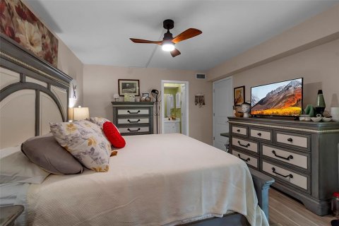 Condo in Bradenton, Florida, 2 bedrooms  № 1898421 - photo 26