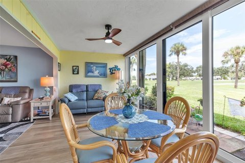 Condo in Bradenton, Florida, 2 bedrooms  № 1898421 - photo 13