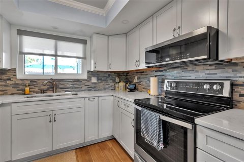Condo in Bradenton, Florida, 2 bedrooms  № 1898421 - photo 21