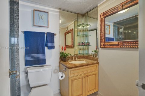 Купить кондоминиум в Майами-Бич, Флорида 2 спальни, 114.64м2, № 1984443 - фото 17